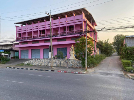 ขาย อาคารพาณิชย์ ติดถนน 6 เลน5 คูหา 660 ตรม. 160 ตร.วา ราคาพิเศษ รูปที่ 3