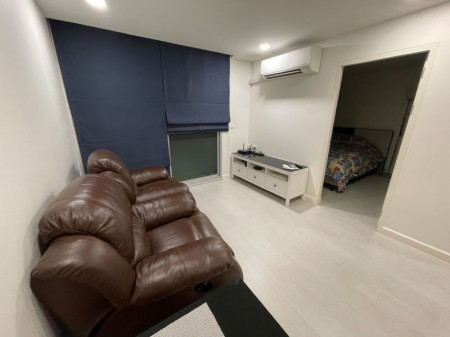 ขายถูก : คอนโดเดอะคริส รัชดา3 พร้อมเฟอร์นิเจอร์ครบ (The Kris 3 Condo) รูปที่ 5