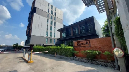ขายด่วน : The Excel Groove Condo ซอยลาซาล 52 บางนา กรุงเทพฯ รูปที่ 2