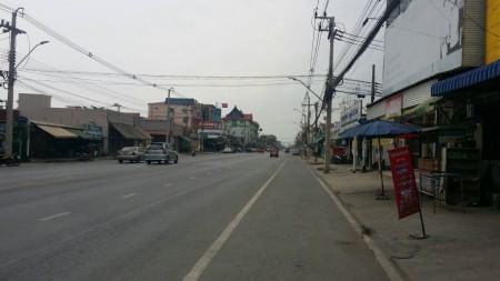 ขายด่วน : ทีดิน 1 ไร่ ติดถนน พระองค์เจ้าสาย คลองสี่ ลําลูกกา ปทุมธานี รูปที่ 3