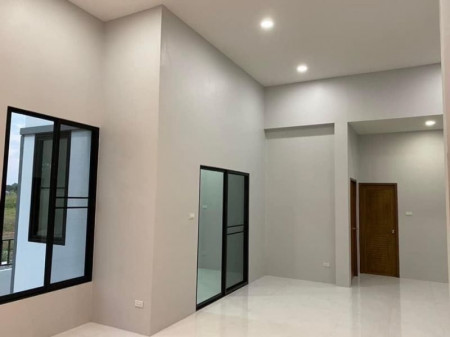 ขายด่วน : บ้านเดี่ยว 3ห้องนอน 2ห้องน้ำ บ้านสวย สไตล์โมเดิร์น พร้อมของแถมมากมาย พิกัดหางดง เชียงใหม่ รูปที่ 3