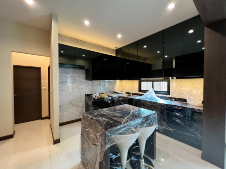 บ้านเดี่ยว เพอเฟค มาสเตอร์พีช สุขุมวิท77 หรูหรา เป็นส่วนตัว  Perfect Masterpiece Sukhumvit 77 ( Luxurious Modern ) รูปที่ 5