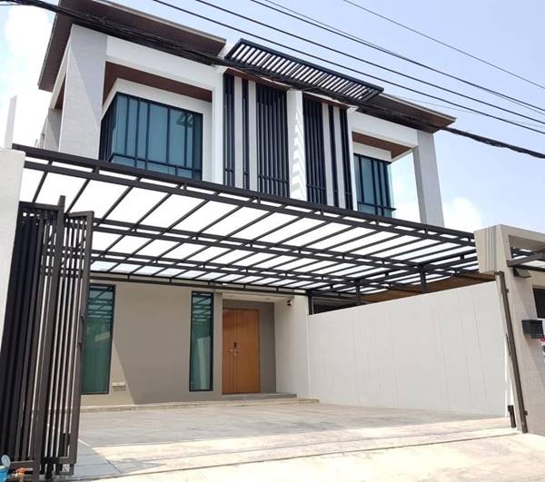 ขายด่วน Modern Luxury Home 3 ชั้น โฮมออฟฟิศหรูสไตล์บ้านเดี่ยว ซอยนาคนิวาส18 บ้านทำเลทอง รูปที่ 1