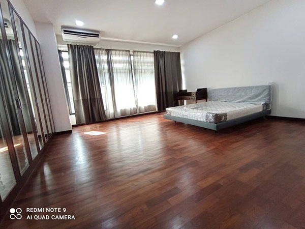 ทาวน์เฮาส์หลังใหญ่ สำหรับเช่า เดือนละ 1แสนบาท Big Town House  For Rent 100K รูปที่ 1