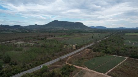 ขาย ที่ดิน แปลงสวย โฉนดครุฑแดงหนองหญ้าปล้อง 260 ตร.วา ติดถนนเส้น 3510 กำลังจะขยายเป็น 4 เลน วิวเขาล้อมรอบ รูปที่ 5