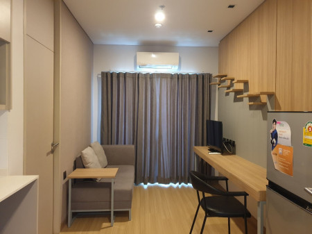 ให้เช่า คอนโด ห้องบิ้วอิน Lumpini Suite เพชรบุรี-มักกะสัน 27 ตรม. รูปที่ 1