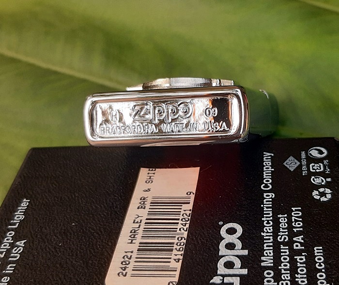 ZIPPO(ซิปโป้) HARLEY-DAVIDSON U.S.A (สภาพใหม่พร้อมกล่อง) รูปที่ 6