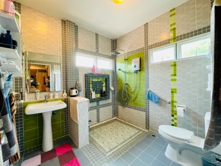 ขาย บ้านเดี่ยว รามอินทรา 14 แยก 8 ขนาด 420 ตรม. 181 ตร.วา ติดคลอง ตกแต่งสไตล์ loft บรรยากาศเหมือนอยู่รีสอร์ท ใกล้สถานีมัยลาภเพียง 600 ม รูปที่ 9