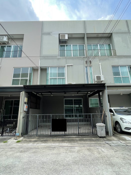 ขาย ทาวน์โฮม 3 ชั้น Patio พัฒนาการ38 ที่ดิน 21 ตร.วา รูปที่ 1