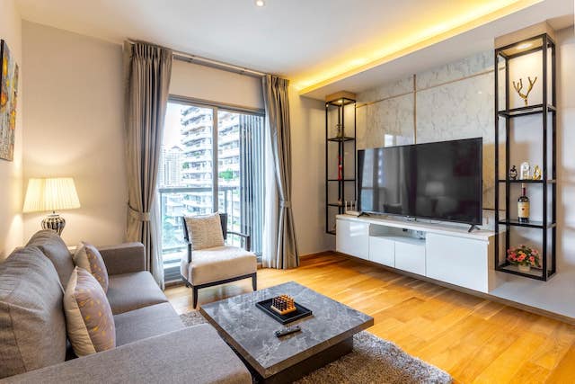 H Sukhumvit 43 spacious clean beautiful view BTS Phrom Phong รูปที่ 1