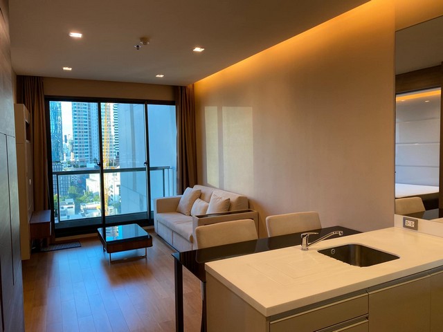 The Address Sathorn 12th floor beautiful view private BTS Chong Nonsi รูปที่ 1