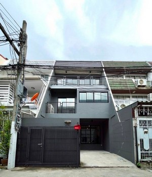 ให้เช่า ออฟฟิศ โฮมออฟฟิศ 3 ชั้น HIDDEN MAISON คลองตันเหนือ วัฒนา 235 ตรม. 23 ตร.วา รูปที่ 1