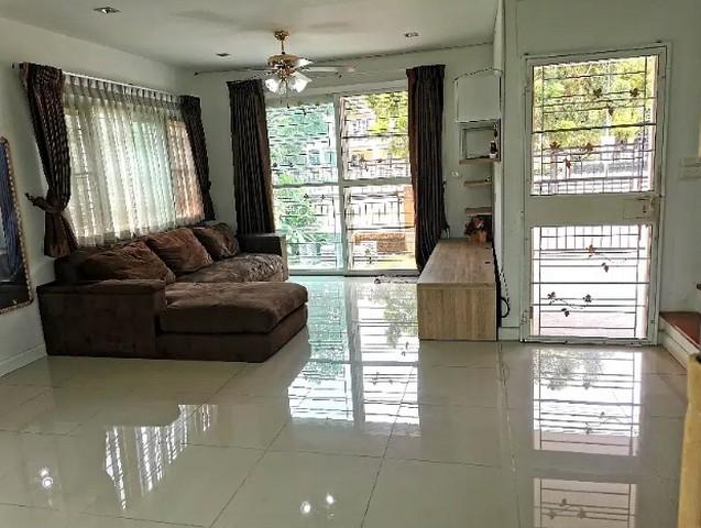 HR 5580 ให้เช่าและขายบ้าน 2 ชั้น โครงการโกลเด้น วิลเลจ อ่อนนุช 65  รูปที่ 1