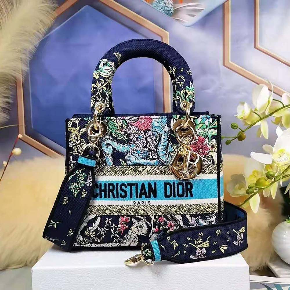 Dior Medium Lady D-Lite Bag Blue Multicolor D-Constellation Embroidery เกรดงาออริ เกรดงานดีที่สุด เหมือนแท้ที่สุด รูปที่ 1