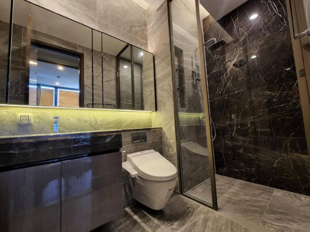 ขายขาดทุน คอนโด The Esse สุขุมวิท 36 ห้องใหม่ 1 ห้องนอน 1 ห้องน้ำ 43.25 ตรม. ชั้น 32 ใกล้ทองหล่อ รูปที่ 3
