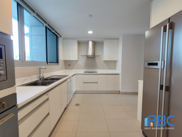 Chotiyakorn Apartment Pet friendly, ideal for big families, near BTS Asoke รูปที่ 1