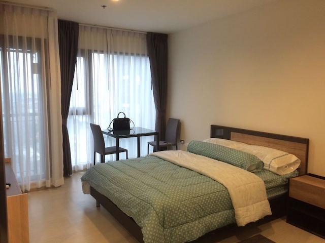 Rhythm Sukhumvit 36 private fully furnished 14th floor BTS Thonglor รูปที่ 1