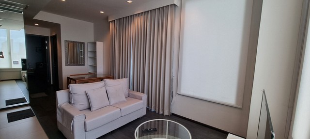 Edge Sukhumvit 23 beautiful view peaceful 30th floor BTS Asoke รูปที่ 1