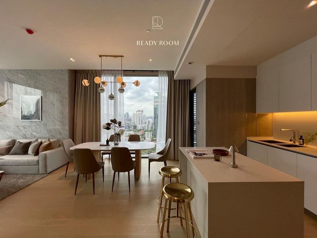 THE STRAND Thonglor, high rise condominium, fully integrated, luxury level, next to BTS Thonglor รูปที่ 1