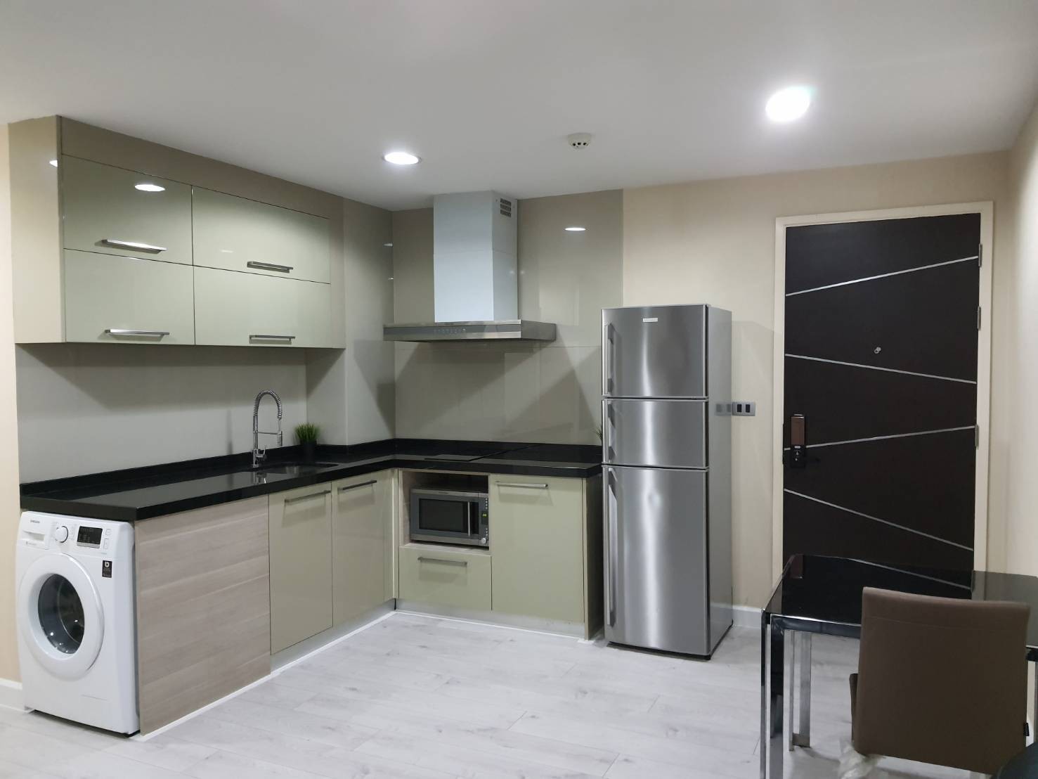 FOR RENT THE CREST sukumvit24 bts phromphong 1BRluxury lving with budget price  รูปที่ 1