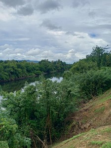 ขายที่ดินติดแม่น้ำ แควใหญ่ กาญจนบุรี 20 ไร่ บรรยากาศดี น้ำใส เหมาะสร้างบ้าน ทำการเกษตร ทำรีสอร์ท  รูปที่ 1