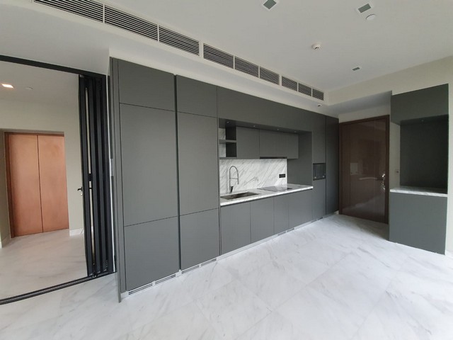 Luxury Brand New The Monument 2Beds 2Baths Close To Thonglor BTS รูปที่ 1