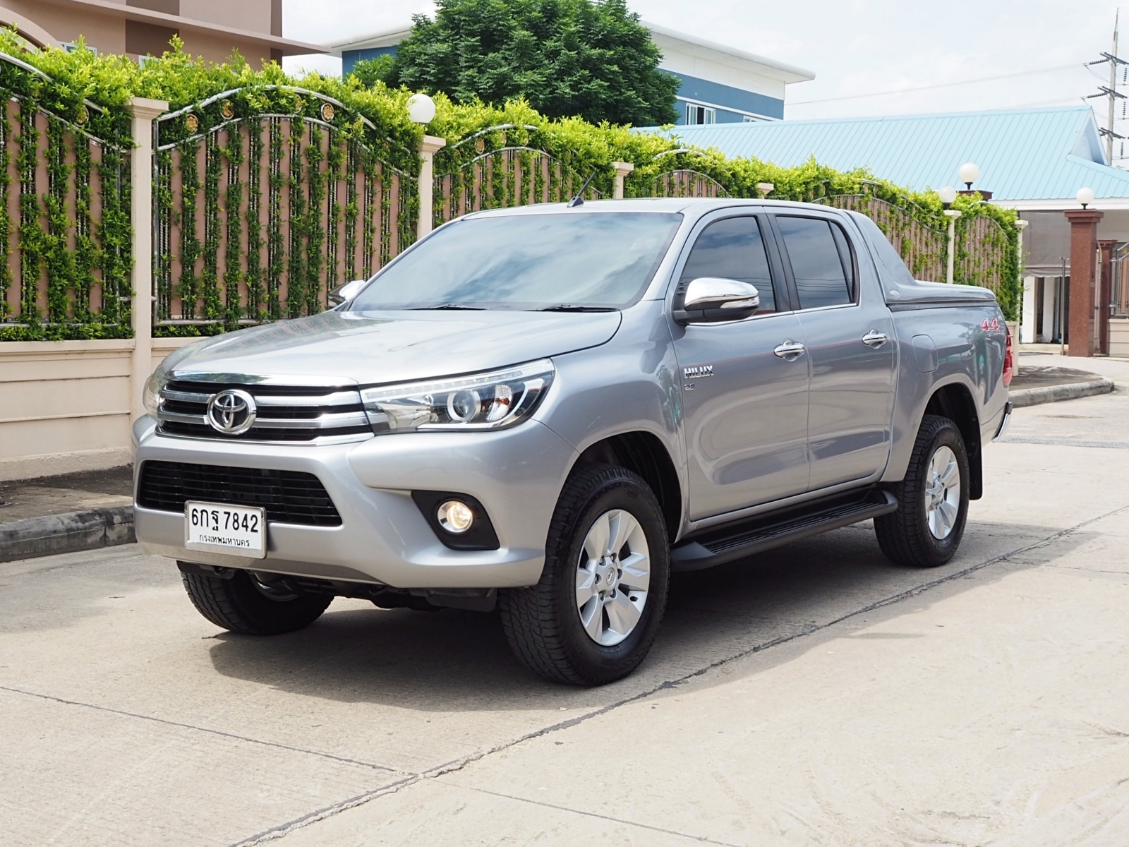 TOYOTA HILUX REVO DOUBLE CAB 2.8 G 4WD NAVI ปี 2017 เกียร์ AUTO 4X4 สภาพนางฟ้า รูปที่ 1