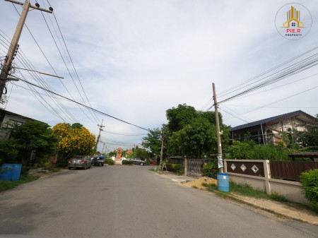 ที่ดิน(ติดถนนทั้งสามด้าน)หมู่บ้านร่มฟ้า นครปฐม ขนาด 200 ตารางวา รูปที่ 5