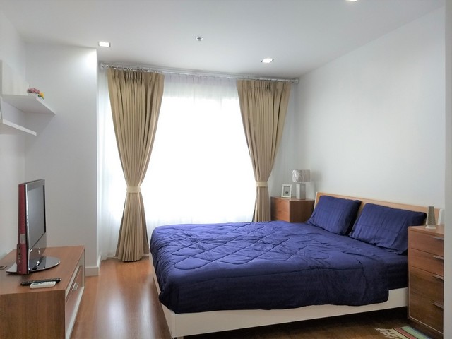 Beautiful unit at One X Sukhumvit26 1b1b near bts Phromphong รูปที่ 1