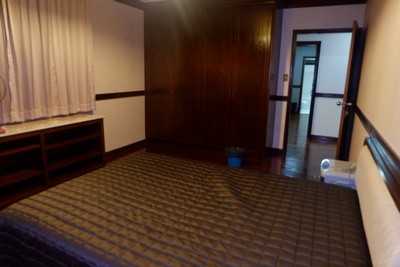 คอนโดฯ Mitkorn Mansion 53000 THAI BAHT 4Bedroom2ห้องน้ำ 215Square Meter ใกล้กับ - ราคาดี เยี่ยม - รูปที่ 1