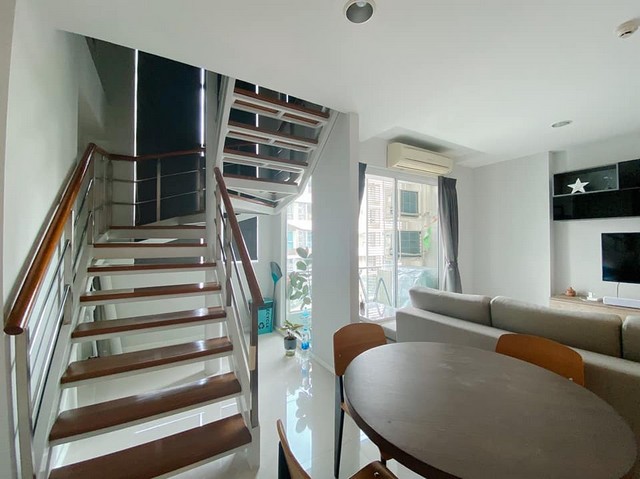 4 : Beautiful duplex room at Whizdom The Exclusive Near BTS Punnawithi (500m) รูปที่ 1