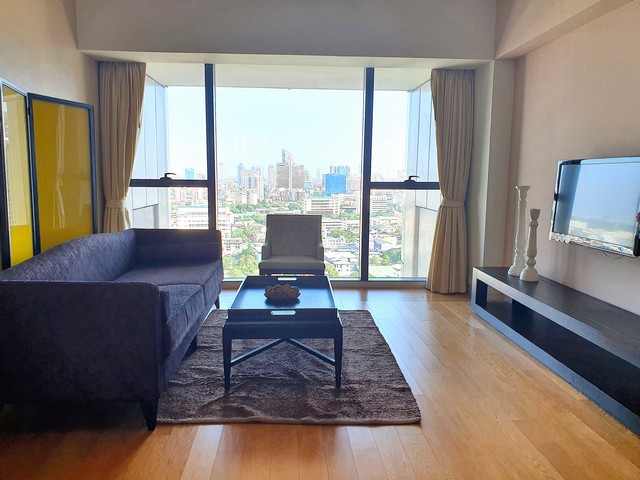 Rare unit for rent at The Met (Tower D) near BTS Chong nonsi รูปที่ 1