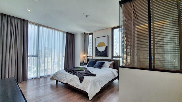 The luxurious unit at Muniq23 near MRT Sukhumvit BTS Asoke รูปที่ 1