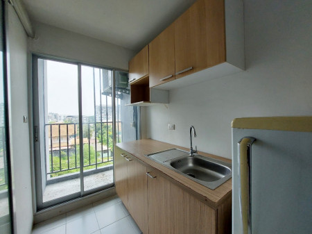 ให้เช่า คอนโด วิวไม่บัง ห้องกว้าง ห้องไม่ร้อน D Condo รามคำแหง 64 29.83. ตรม. ไม่ต้องเข้าซอย รูปที่ 9