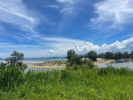 ขาย ที่ดิน โฉนดครุฑแดง น้ำ ไฟพร้อมติดทะเล บางสะพาน 339.5 ตร.วา ใกล้แหล่งท่องเที่ยว รูปที่ 2