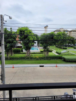 ขาย ทาวน์โฮม 3ชั้น บ้านกลางเมือง สวนหลวง พร้อมเฟอร์ เครื่องใช้ไฟฟ้า และบิวท์อิน รูปที่ 6