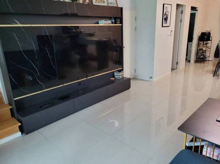 ขาย ทาวน์โฮม 3ชั้น บ้านกลางเมือง สวนหลวง พร้อมเฟอร์ เครื่องใช้ไฟฟ้า และบิวท์อิน รูปที่ 10