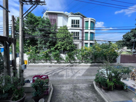 ขาย คอนโดบ้านสวน หมู่บ้านเกศินีวิลล์ ห้วยขวาง ใกล้แยกเหม่งจ๋าย รูปที่ 6