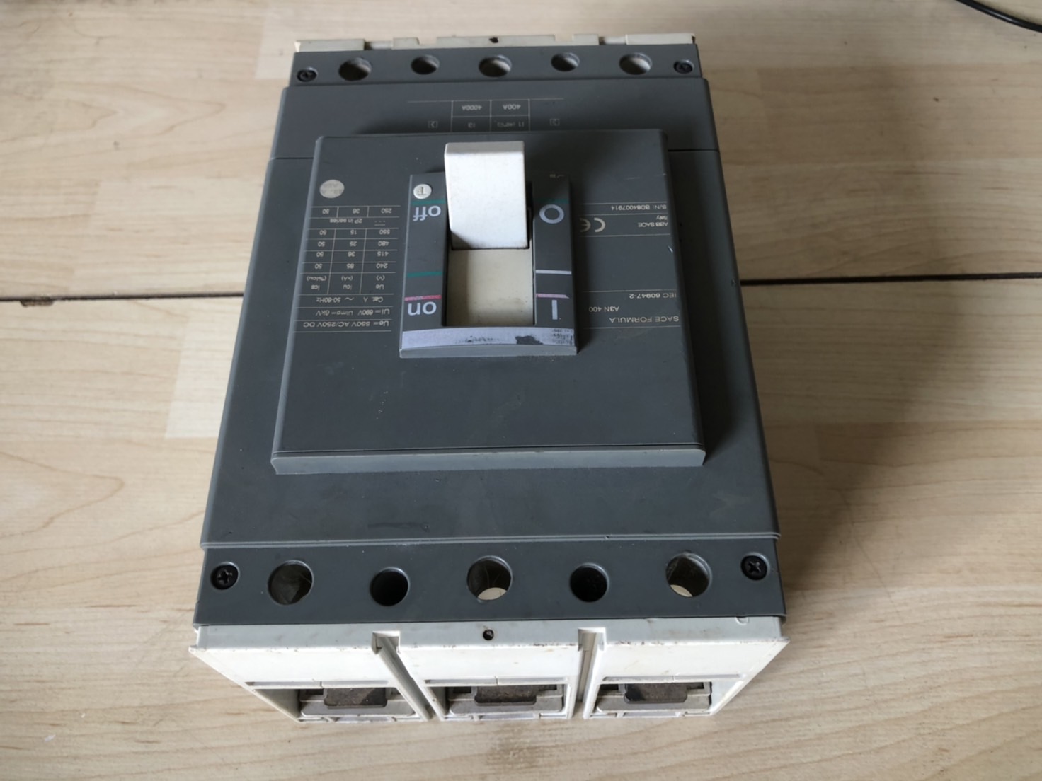 ขาย Main Breaker 3phase  ABB SACE Formula A3N 400 เมนเบรกเกอร์ เอบีบี 400A แอมป์ มือสอง รูปที่ 4