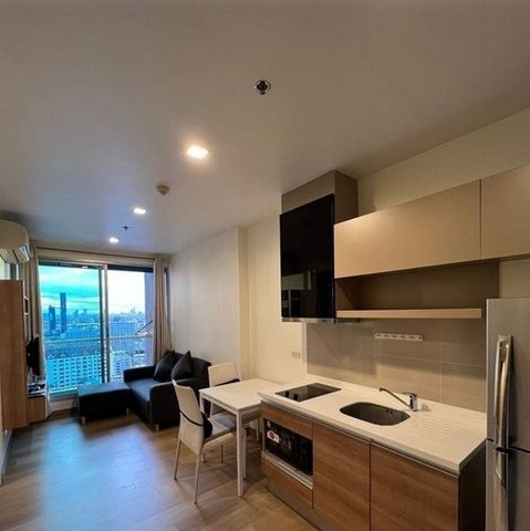 Rhythm Sukhumvit 50 private safe 24th floor BTS On Nut รูปที่ 1