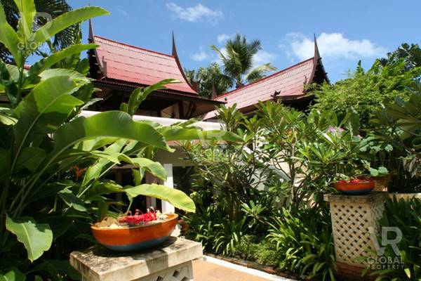ขายรีสอร์ท บนเกาะสมุย บ้านแก้ว วิลล่า 2-1-76 ไร่ บ้านไทยสไตล์อยุธยา มีสระว่ายน้ำ พร้อมหัวพ่นใต้น้ำ ให้ความสบายในการพักผ่อน รูปที่ 5