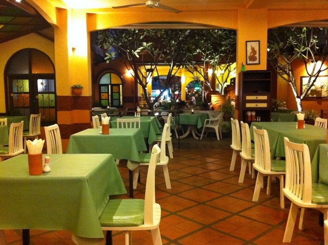 For Rent : Karon, Thai Restaurant near Karon beach, 400 sqm. รูปที่ 1
