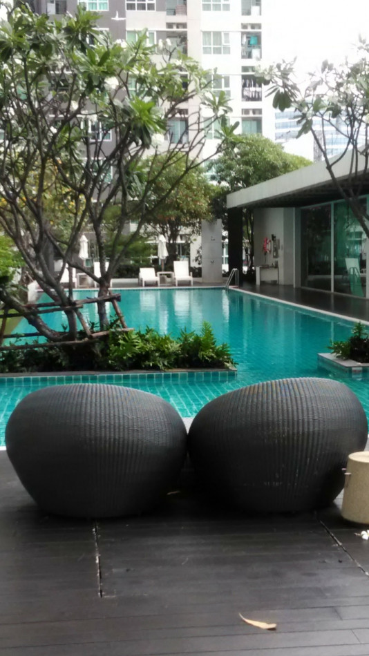 ขาย คอนโด ตกแต่งพร้อมเข้าอยู่ Aspire พระราม4 28 ตรม. . รูปที่ 3