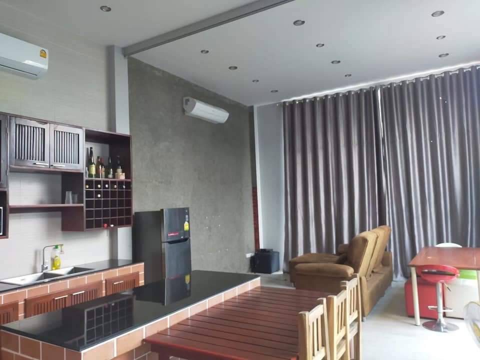 ให้เช่าบ้านเดี่ยว 2 ชั้น สไตล์ modern loft อยู่ซ.ร่วมสุข5/5 อำเภอเมืองปทุมธานี  รูปที่ 1