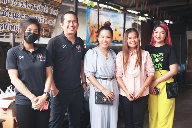 “HAPPY GYM  BEYOND”  ร่วมกับสนง.บางเขน มอบถุงนำสุขให้ผู้ด้อยโอกาสในชุมชนร่วมใจพัฒนา33 รูปที่ 1