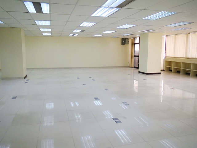 MRT เพชรบุรี อาคารสำนักงาน Office  เซ็นทรัล พระราม 9  ชั้น 23  รพ.ปิยะเวท 3จอดรถ 187ตรม.50ตรว. รูปที่ 1