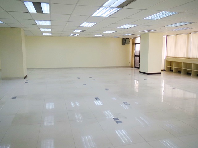 รพ.ปิยะเวท 3จอดรถ MRT เพชรบุรี อาคารสำนักงาน Office  เซ็นทรัล พระราม 9  ชั้น 23  187ตรม.50ตรว. รูปที่ 1