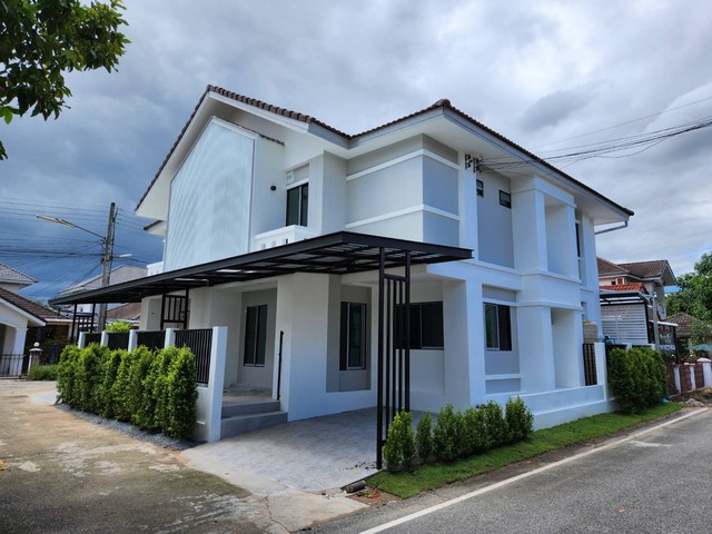 ทาวน์โฮม -โลตัสรวมโชค 2290000 BAHT 2BEDROOM2Bathroom 0 Rai 0 NGAN 25 Square Wah   โครตคุ้ม รูปที่ 1