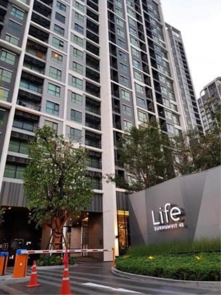 ขายและให้เช่าคอนโด Life สุขุมวิท 48 ชั้น 17 พร้อมเฟอร์นิเจอร์ รูปที่ 1