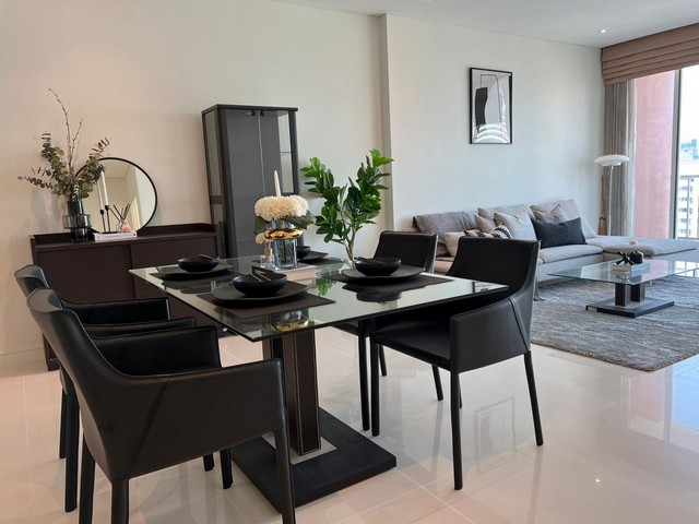 Fullerton Sukhumvit private clean spacious 21st floor BTS Thonglor รูปที่ 1